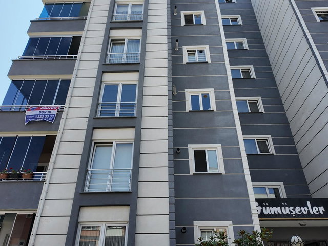 BUCAK MAHALLESI’NDE SITE İÇERISINDE GENIŞ & FERAH 3+1 SATILIK DAIRE