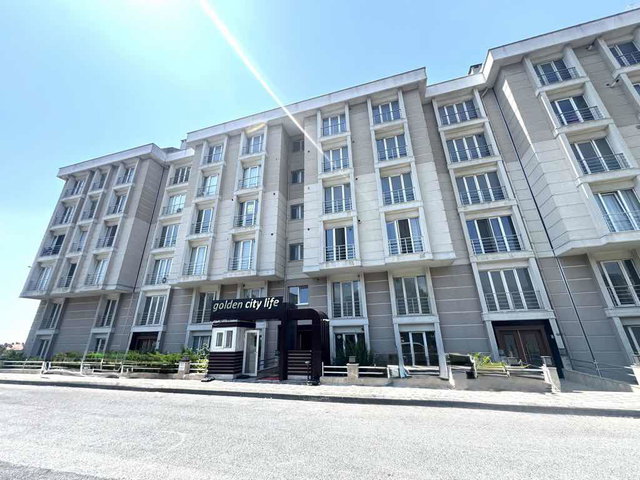 BÜYÜKÇEKMECE PINARTEPE GOLDEN CITY LIFE 2+1SATILIK DAİRE