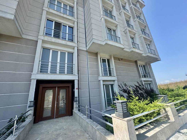 BÜYÜKÇEKMECE PINARTEPE GOLDEN CITY LIFE 2+1SATILIK DAİRE