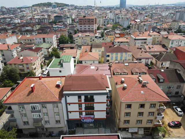 ÜMRANİYE ALTINŞEHİR’DE YENİ BİNADA TAVUKÇUYOLU & METROYA YAKINI