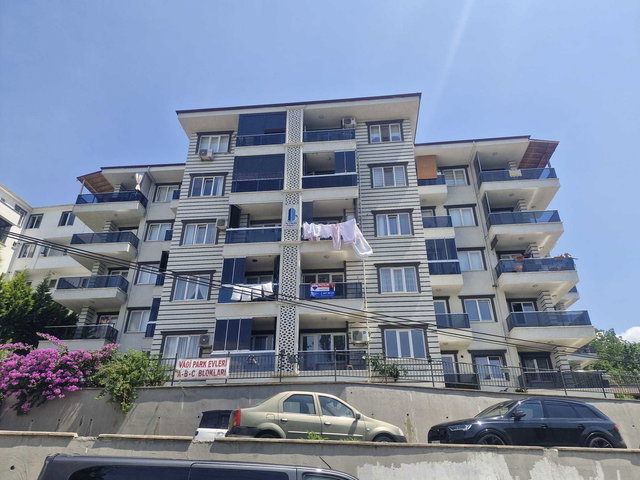 YENİ MAHALLEDE YÜKSEK GİRİŞ 3+1 KİRALIK BAHÇE DUBLEKS DAİRE