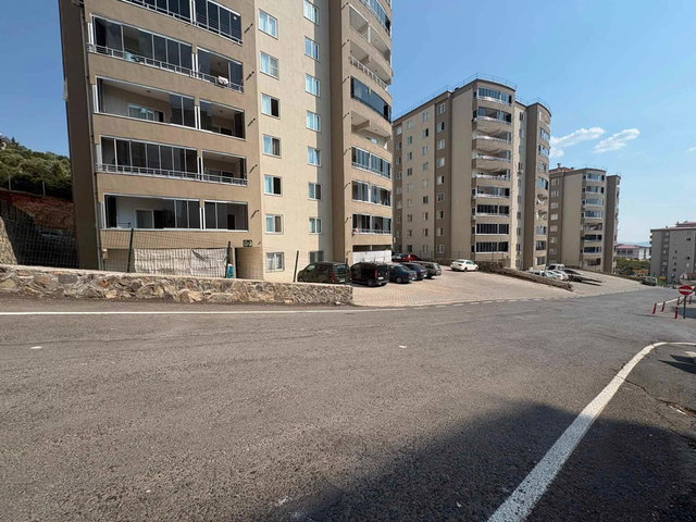 YENİKENTTE FIRSAT SATILIK DAİRE 3+1