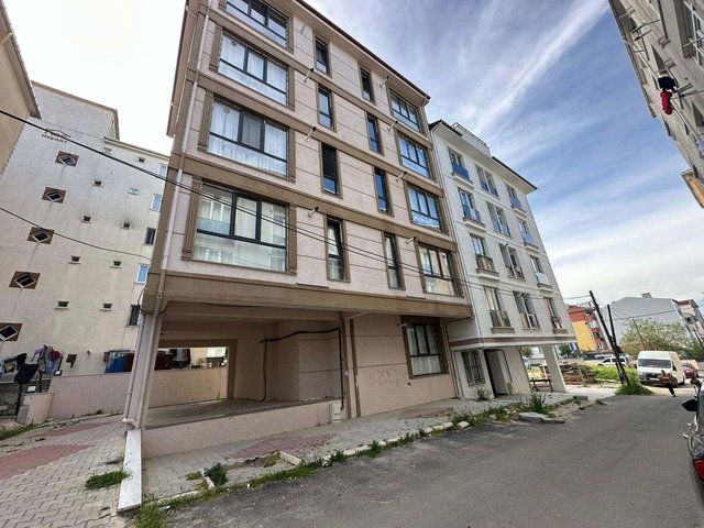 ÇORLU KEMALETTİN MH.'DE FULL EŞYALI 1+1 KİRALIK DAİRE
