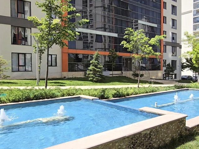 YAŞAMKENT RELAX PLUS SİTESİNDE  EŞYALI 2+1 GİRİŞ KAT