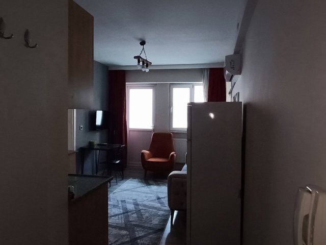 REMAX MODEL DEN ULUS CADDESINE YAKIN 1+1 KIRACILI EŞYALI SATILIK APART