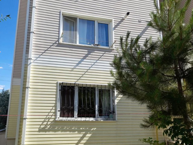 YAŞAMKENT TOKİ'DE MERKEZİ KONUMDA YÜKSEK GİRİŞ MASRAFSIZ 1+1