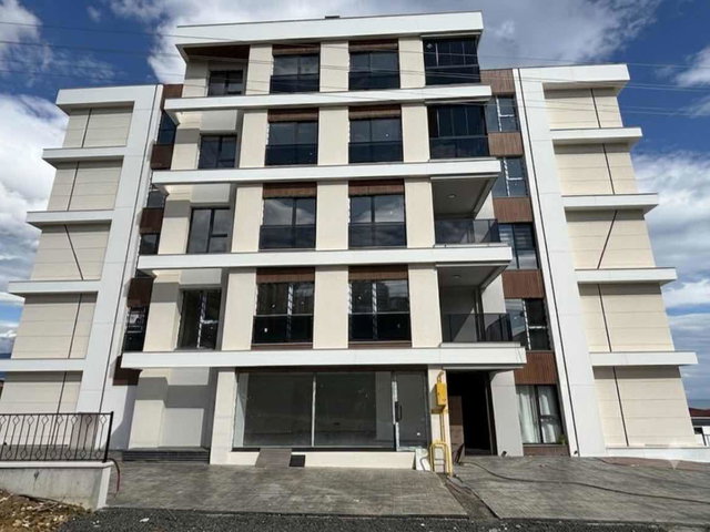 ATAKUM NIŞANTAŞI CADDESINDE 2+1 DENIZ MANZARALI ARA KAT FIRSAT