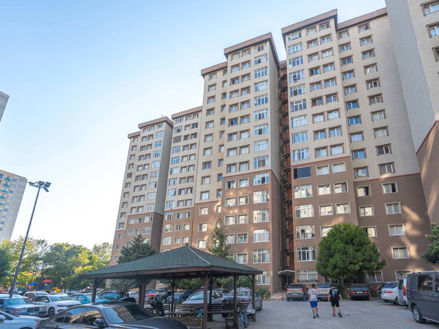 REMAX GELİŞİMDEN YILMAZ KONUTLARI SİTESİNDE SATILIK DAİRE