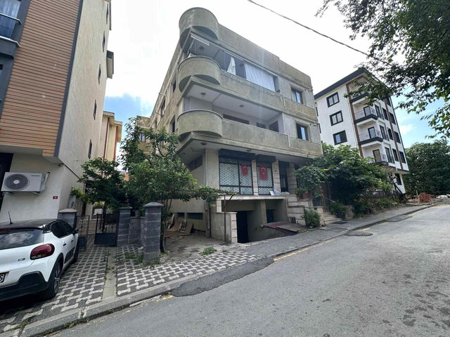 METROYA 5 DK. YÜRÜME MESAFESINDE GENIŞ 3+1 KIRALIK DAIRE