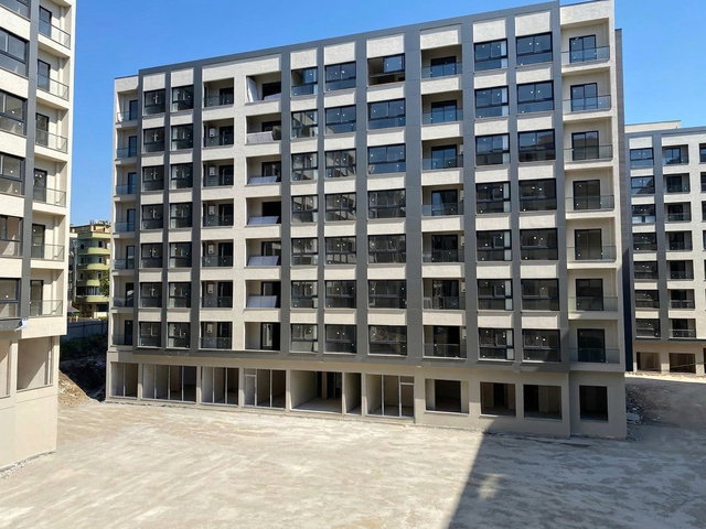 REMAX AREA' DAN AKPINAR MAHALLESINDE SATILIK 3 + 1 KÖŞE DAIRE