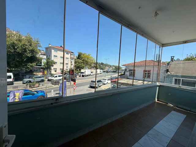İSTİNYE SAHİLE YAKIN KİRALIK DAİRE – MERKEZİ KONUM