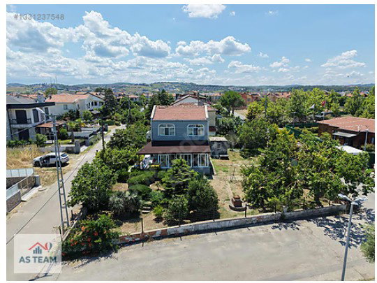 ŞILE KUMBABA PLAJINA CEPHE 559 M2 ARSA İÇINDE SATILIK VILLA