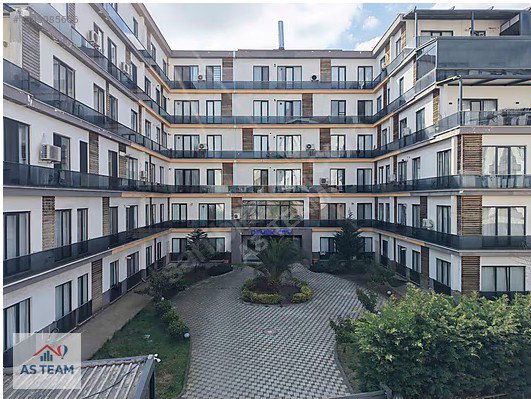 ÇEKMEKÖY'DE SITE İÇI OTOPARKLI KIRACISIZ SATILIK 2+1 DAIRE