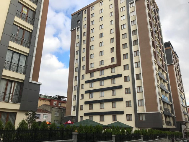 FIYAT DÜŞTÜ* ŞEHRİ İSTANBUL SİTESİNDE SATILIK 3+1 DAİRE