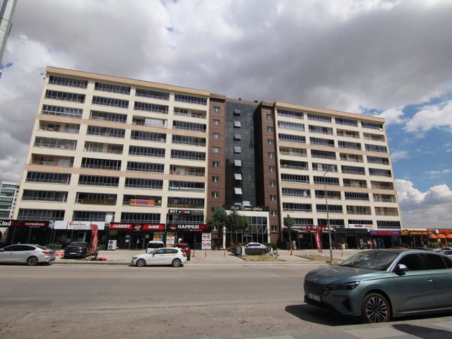 ŞEHİT OSMAN AVCI MAHALLESİ MALAZGİRT 1071 CADDESİ'NDE SATILIK 1+1 DAİRE