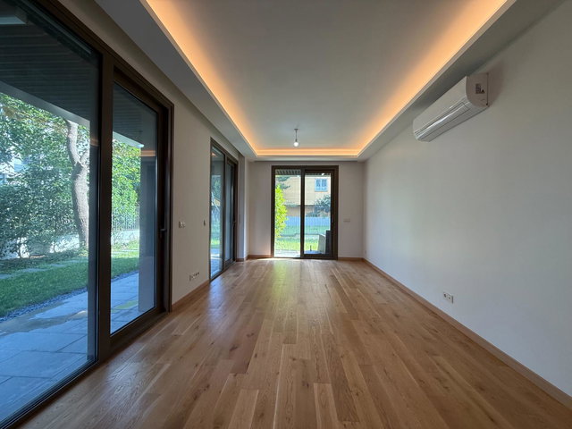 ALTUNİZADE ZİRAAT GYO PROJESİNDE BAHÇE KULLANIMLI 3+1 KİRALIK