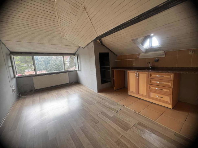 TARABYA'DA BOĞAZ MANZARALI, KIRALIK 2+1 DAIRE