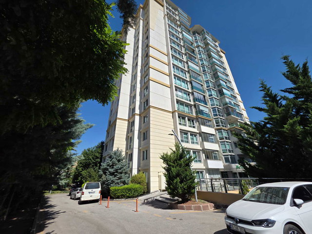 CRYSTAL TOWERS’TA EŞYALI 4+1 185 M² NET  GÜNEY-BATI CEPHE