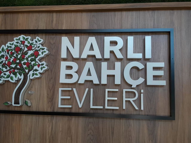 NARLI BAHÇE EVLERİ BALKONLU PEYZAJ MANZARALI SATILIK 3+1 DAİRE