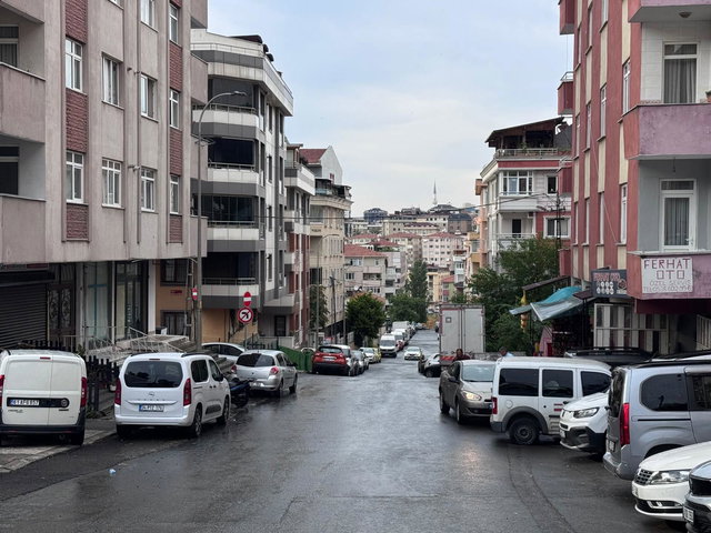 MALTEPE FINDIKLI BAŞIBÜYÜK YOLU CADDESINDE  İSKANLI 3+1 SATILIK DAİRE