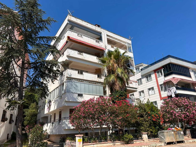 REMAX BEYAZ ARMUTLU BAYIR MAH’DE 2+1 EŞYALI SATILIK DAİRE