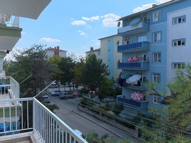 SİNCAN GÖKÇEK MAH ZİRAATÇILAR SİTESİ'NDE MERKEZİ KONUMDA 3+1 KİRALIK DAİRE