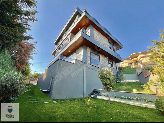 DARICA BAYRAMOĞLU ASANSÖRLÜ 3+1 300M2 SATILIK VİLLA