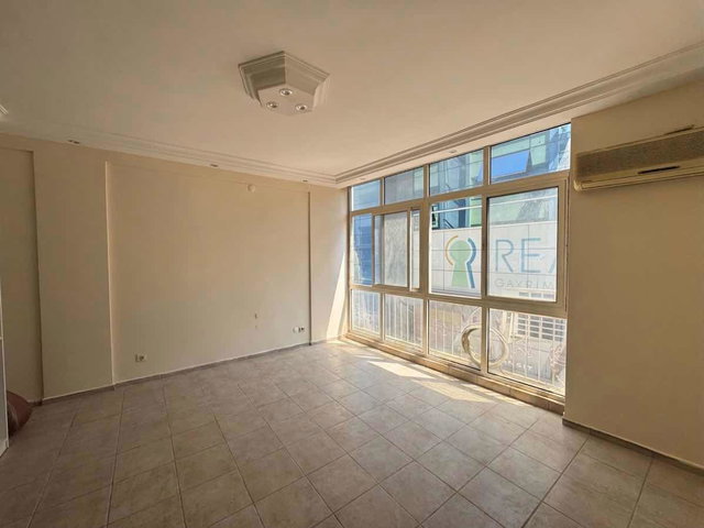 KARŞIYAKA ÇARŞI'DA 2+1 KİRALIK DAİRE