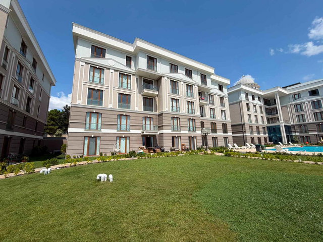 PENDİK CAPTAİN HİLL SİTESİ KİRALIK HAVUZ CEPHE 2+1 DAİRE