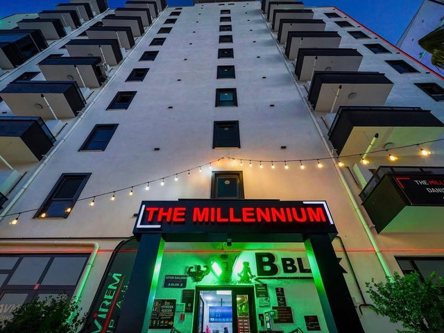 RE/MAX İNCİ'DEN THE MİLLENIUM LİFE CENTER'DA KİRALIK 1+1 EŞYALI PREMİUM DAİRE