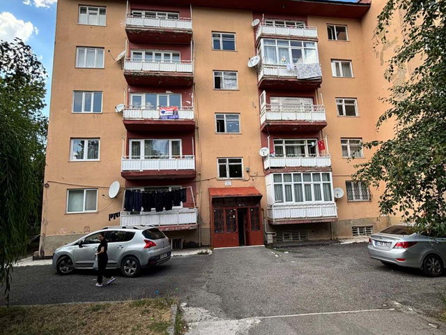 REMAX ARTIS'DEN YENIŞEHIR'DE KIRALIK 3+1 DAIRE
