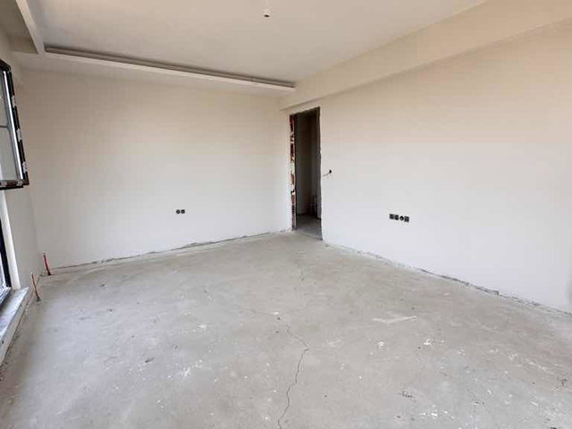 ADNAN KAHVECİ METROYA 5 DK EBEVEYN BANYOLU SATILIK DAİRE