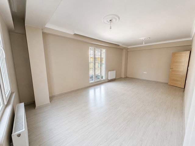 ARAPÇEŞME MAHALLESİNDE GENİŞ 2+1 ASANSÖRLÜ KİRALIK DAİRE