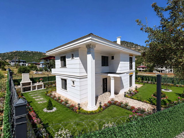 REMAX RİNA'DAN TOROSLAR GÖZNE MAH.DE 4+1 DUBLEKS VİLLA