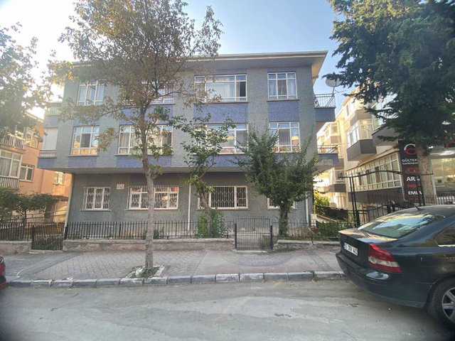 ÇANKAYA MURAT MAH. TEMİZ GENİŞ 2+1 KİRALIK DAİRE