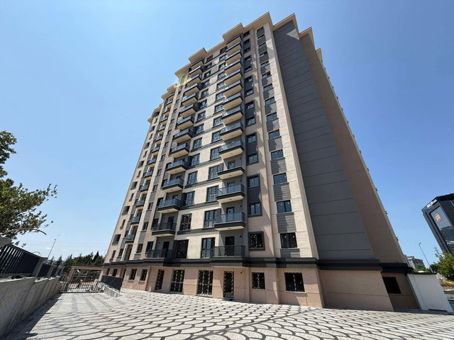 REMAX'TAN MAHMUTBEY'DE SATILIK 2+1 SIFIR SITE DAIRESI