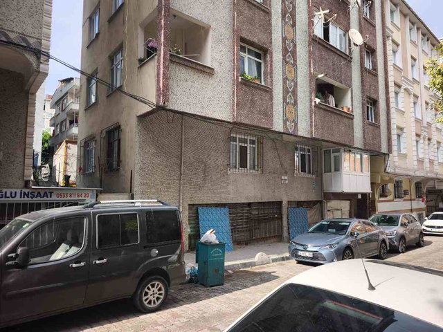 E-5 E YAKIN SATILIK 3+1 YÜKSEK GİRİŞ BOŞ DURUMDA