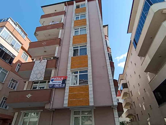 REMAXLAND'DEN DEVLET HASTANESI DIBI KIRALIK 3+1 DAIRE