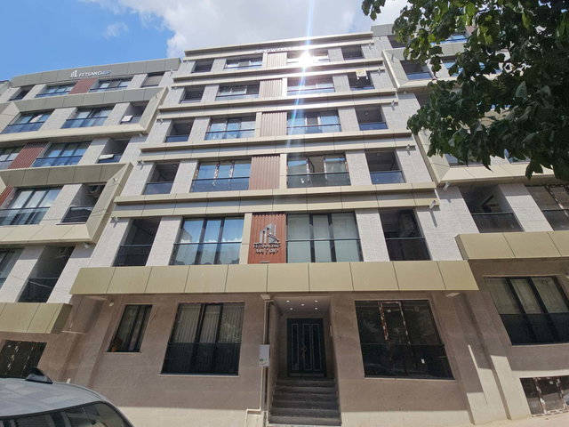 REMAX PRO2 EMRE’DEN MERKEZİ KONUMDA SIFIR ARA KAT DAİRE