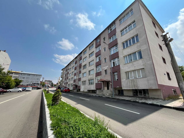 REMAX İLKE'DEN KAYAKYOLU'NDA 2+1 SATILIK DAİRE