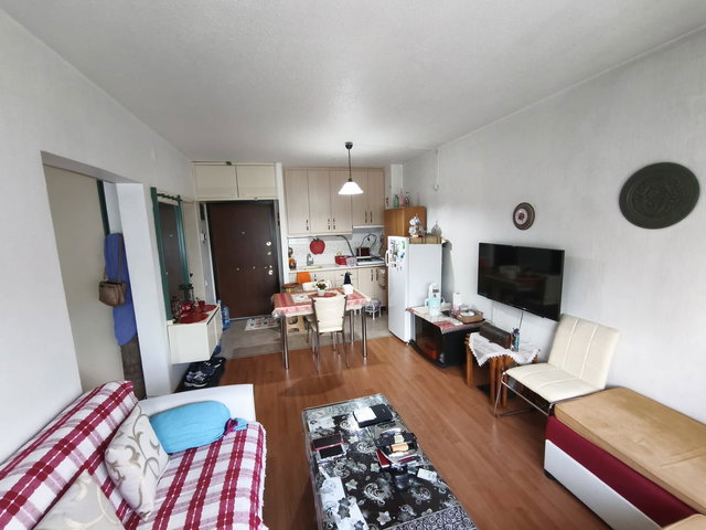 REMAX ESRA ÖZKAN'DAN ATAKÖY 9. KISIM A13 BLOKTA 1+1 KİRALIK