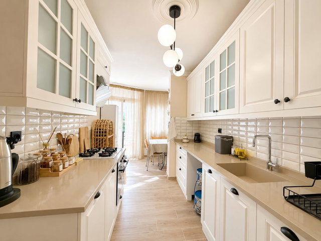 REMAX PALM'DEN MEZİTLİ YENİ MAH.'DE HAVUZLU SİTE İÇİ SATILIK 3+1