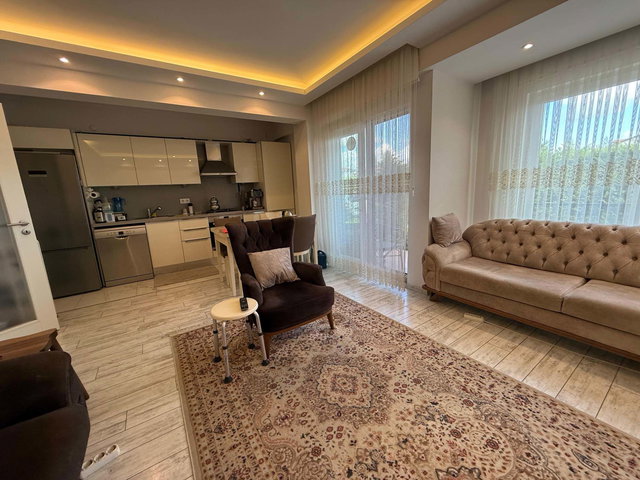 REMAX DESIGN KARAOSMAN MAH FERYAŞAM SİTESİ’NDE KİRALIK 3+1 DAİRE