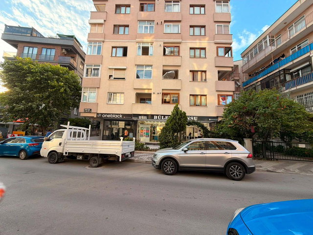 MALTEPE BAĞLARBAŞI GÜL YOLUNDA FERAH 3+1 120 M² NET 7. KAT