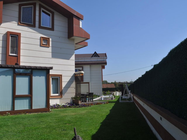 TUZLA MERCAN BÖLGESİNDE 2 AİLEYE UYGUN SATILIK VİLLALAR
