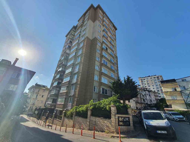 ÇAMLIK SENA PARK'TA, GENİŞ 3+1,ÇİFT BALKONLU,OTOPARKLI, GÜVENLİKLİ