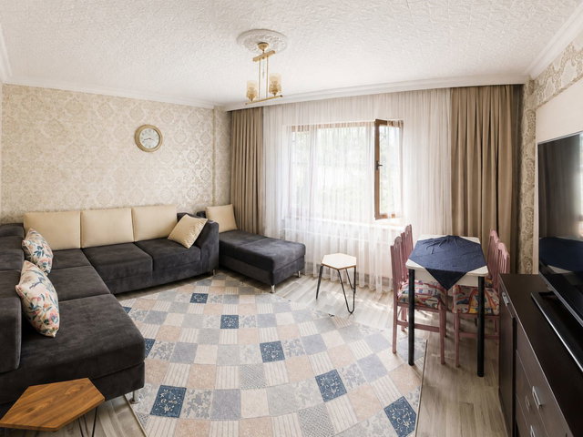 BAHÇELİEVLER'DE 3+1 SATILIK DAİRE