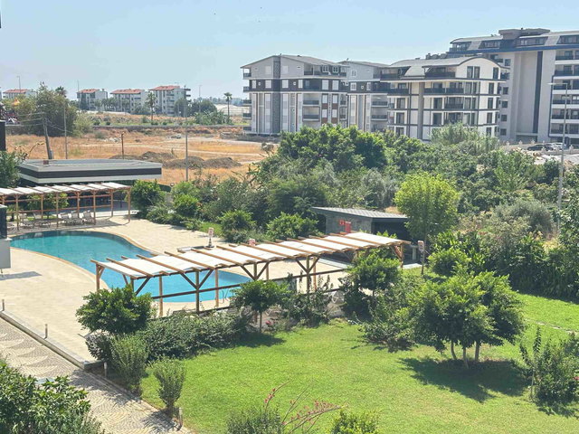 VEGA SITESINDE ÖNÜ AÇIK KÖŞE DAIRE 2+1