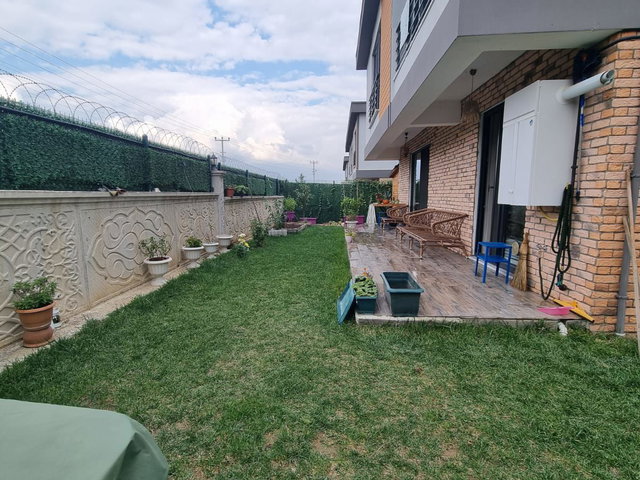 KOCAELİ GÖLCÜK İHSANİYE VİLLARI ÖZEL YAPIM  4+1 VİLLA