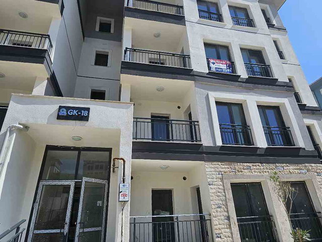 İZMİR / ALİAĞA TOKİLER 'DE SIFIR 2+1 KİRALIK DAİRE | BALKONLU, GÜNEY-BATI CEPHE, KOMBİLİ